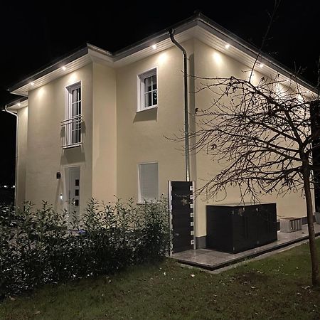 אורניינבורג Ferienwohnung Im Gruenen מראה חיצוני תמונה